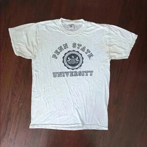 Super thin Vintage 80's Penn State T Shirt size L